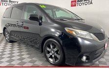 2016 Toyota Sienna SE