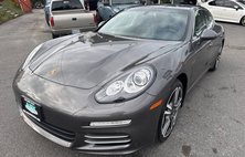 2014 Porsche Panamera 4S
