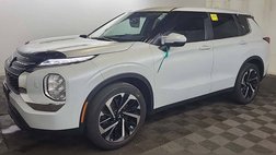 2022 Mitsubishi Outlander ES