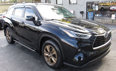 2023 Toyota Highlander Hybrid Bronze Edition