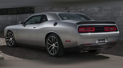 2016 Dodge Challenger 392 HEMI Scat Pack Shaker