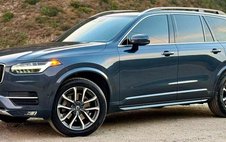 2018 Volvo XC90 T6 Momentum