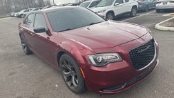 2023 Chrysler 300 Touring