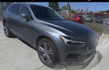 2021 Volvo XC60 T5 Momentum