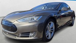 2015 Tesla Model S 85