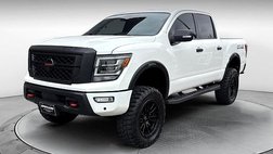 2022 Nissan Titan Platinum Reserve