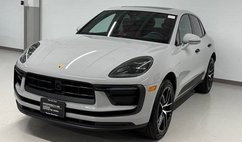 2025 Porsche Macan T
