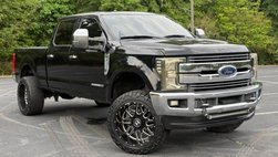 2017 Ford Super Duty F-250 Lariat