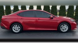 2025 Toyota Camry Hybrid LE