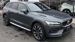 2026 Volvo V60 Cross Country B5 Ultra