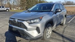 2022 Toyota RAV4 LE