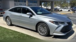 2022 Toyota Avalon Hybrid Limited