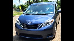 2014 Toyota Sienna LE 7-Passenger