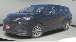 2024 Toyota Sienna LE 8-Passenger