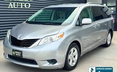 2013 Toyota Sienna LE