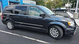2014 Chrysler Town and Country Touring