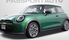 2025 MINI Hardtop Cooper S Signature Trim