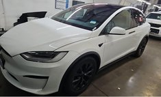 2022 Tesla Model X Plaid