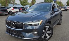 2023 Volvo XC60 Recharge T8 Plus Bright Theme