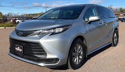 2021 Toyota Sienna LE 8-Passenger