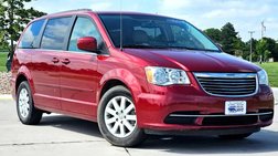 2015 Chrysler Town and Country LX