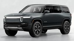 2024 Rivian R1S Adventure