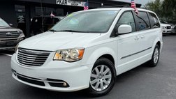 2016 Chrysler Town and Country Touring