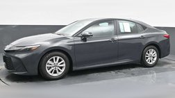 2025 Toyota Camry LE FWD