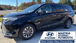 2023 Toyota Sienna XLE