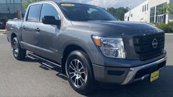 2024 Nissan Titan SV