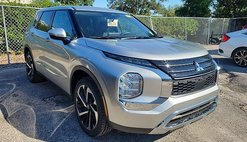 2022 Mitsubishi Outlander ES