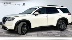 2024 Nissan Pathfinder SV