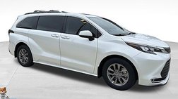 2024 Toyota Sienna XLE