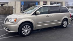 2015 Chrysler Town and Country Touring