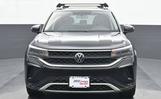 2022 Volkswagen Taos SE 4Motion
