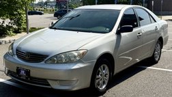 2005 Toyota Camry LE V6