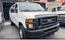 2012 Ford E-Series E-350 SD