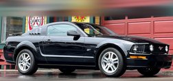 2005 Ford Mustang GT Premium