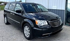 2016 Chrysler Town and Country Touring