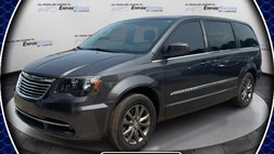 2015 Chrysler Town and Country S