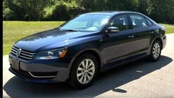 2014 Volkswagen Passat S 1.8