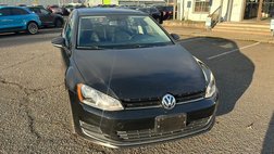 2017 Volkswagen Golf TSI SE