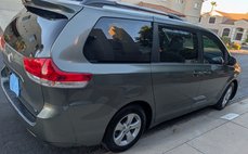2011 Toyota Sienna 