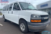 2017 Chevrolet Express LT 3500