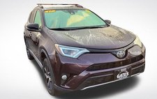 2017 Toyota RAV4 SE