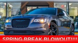 2022 Chrysler 300 Touring