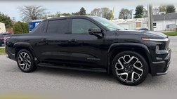 2025 Chevrolet Silverado EV RST