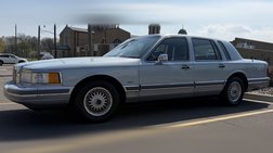 1990 Lincoln Town Car Cartier