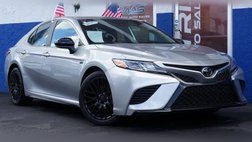 2020 Toyota Camry SE