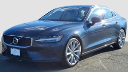 2020 Volvo S60 T6 Momentum